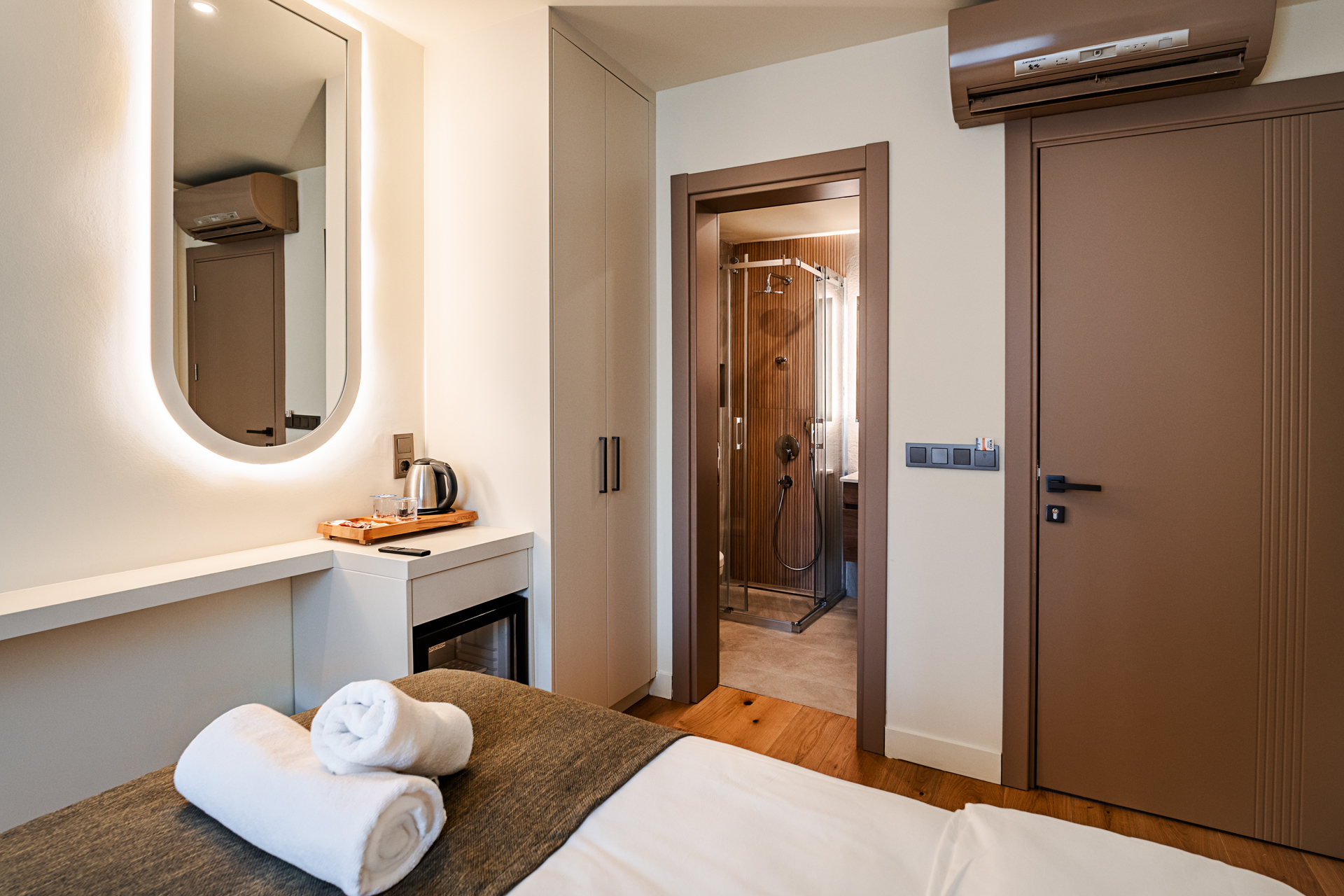 Standard Twin Room photo 2